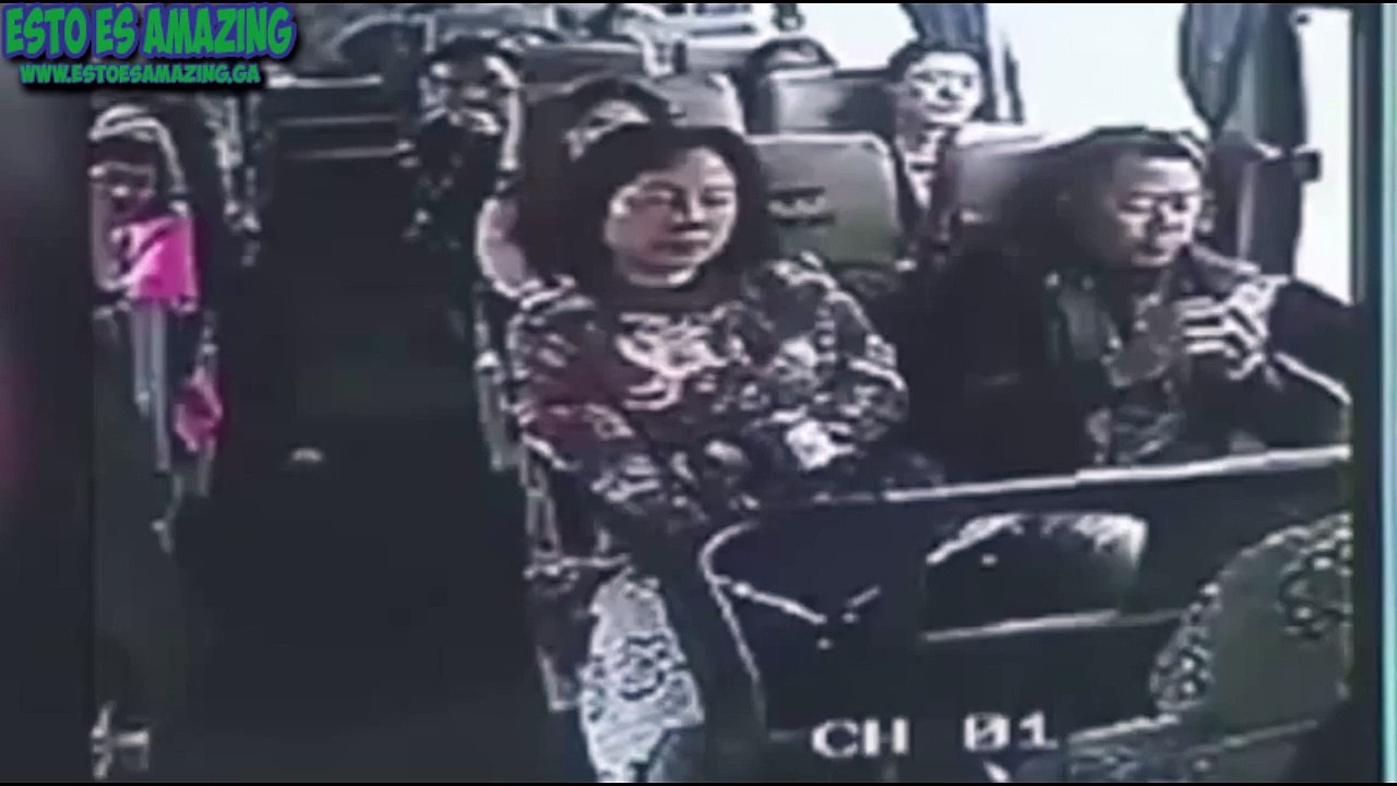 Grave Accidente En Autobús - Serious Bus Accident 2015