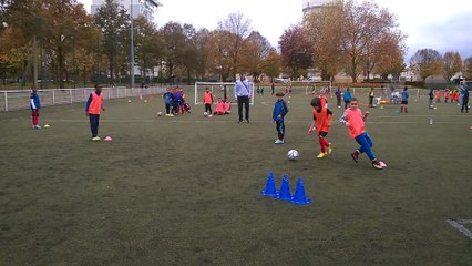 Travail devant le but séance U9 mercredi 04 novembre 2015 suite