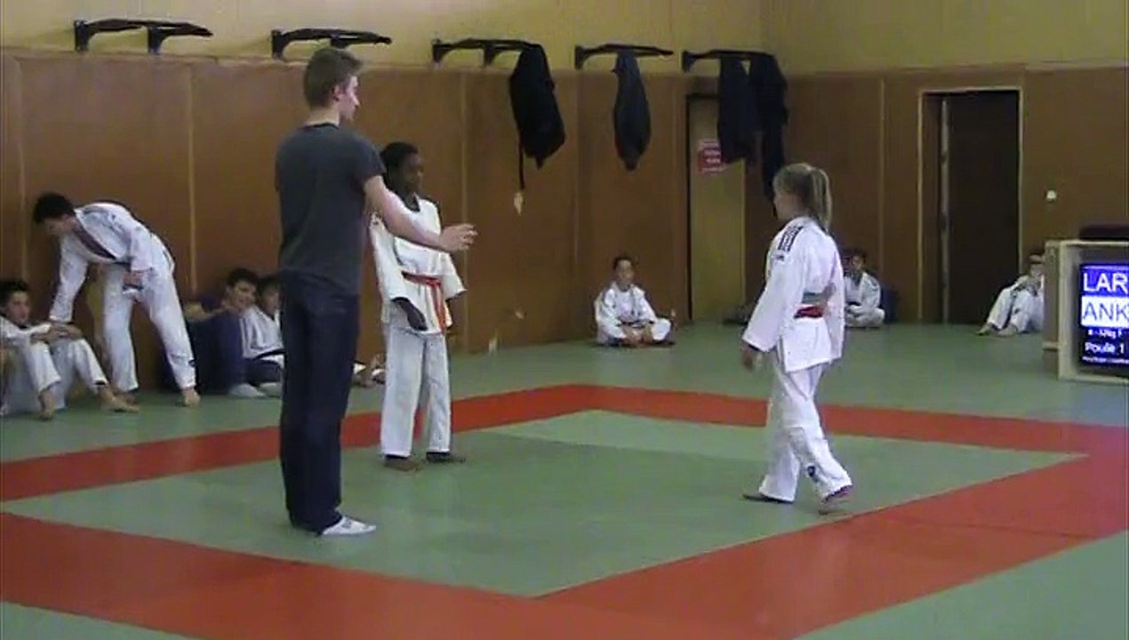 Claire au tournoi de Brive Corrèze - Poule