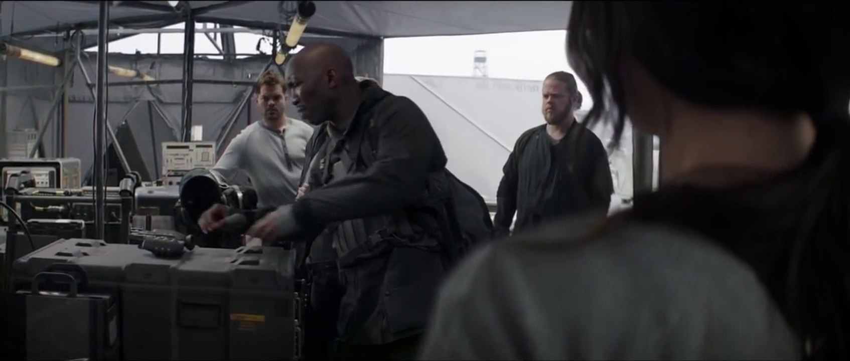 The Hunger Games MockinJay Part 2 MOVIE CLIP # 3