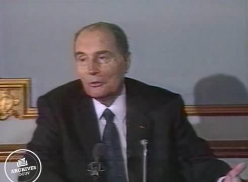 Chute du mur de Berlin : « un événement heureux qui marque un progrès de la liberté en Europe »