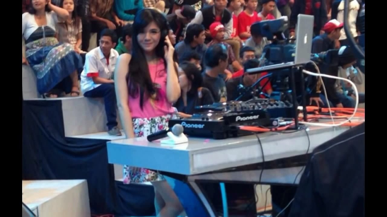 Dj Fungky House Mix Nonstop DJ Full Bass Remix 2014