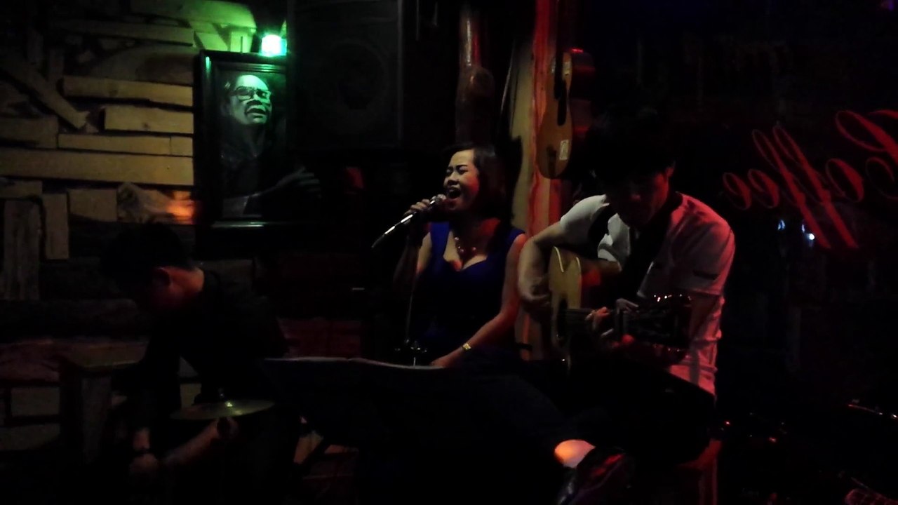 Vết mưa Guitar
