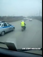 Права на скутер есть Ща привезу..)) Прикол Ржач