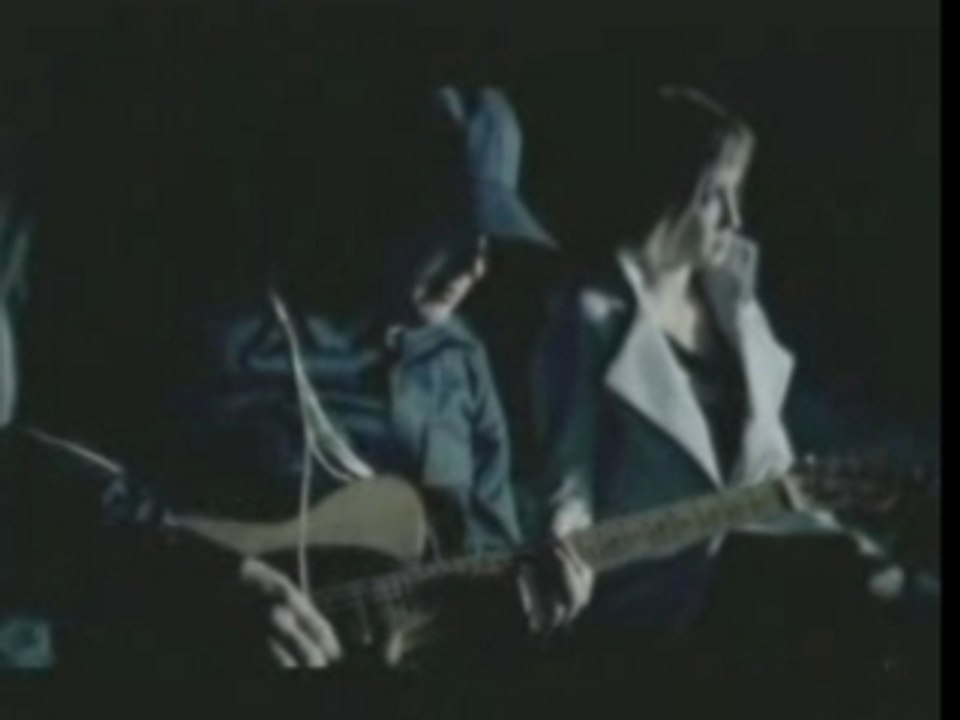 6pence none richer Dont Dream It's Over