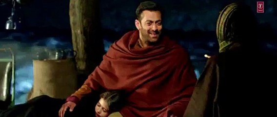 Bajrangi Bhaijaan FULL VIDEO Songs with Dialogues _ Bhar Do Jholi, Selfie Le Le Re, Tu Chahiye