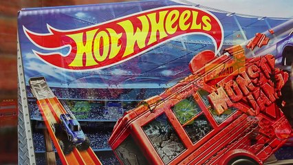 Hot Wheels Off Road Smash Up Station with Disney Cars and Blaze and the Monster Machines C