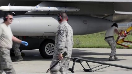 US Air Force F 15 DEADLY RIVAL Russian Air Force Su 30