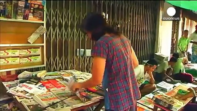 Birmanie : victoire historique d'Aung San Suu Kyi, le chef du parti militaire reconnaît sa défaite