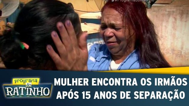 Mulher encontra os irmãos após 15 anos de separação