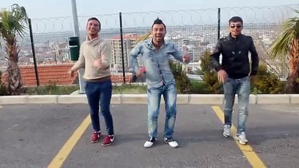 Menemenli Tayfun Aşkım Yanımda Orjinal Klip 2015