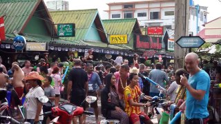 Pattaya Soi 7 Thailand Songkran Trip