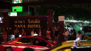 Nana Plaza Hotel - Bar View Bangkok