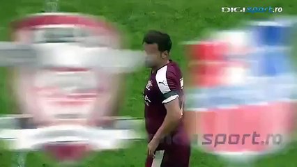 Paramedics drop an injured player in Romania 2nd division (Rapid vs Otelul) 2015