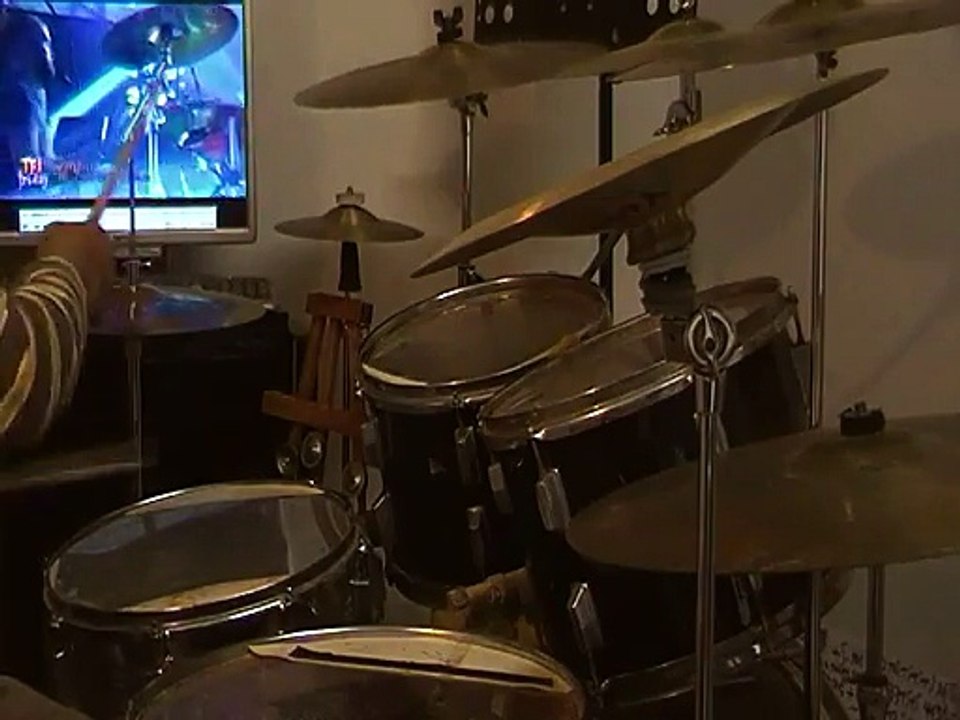 COLDPLAY -Adventure Of a Lifetime-(new song 2015)-drumcover