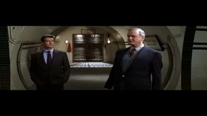 La voiture invisible de "Meurs un autre Jour" (2002)