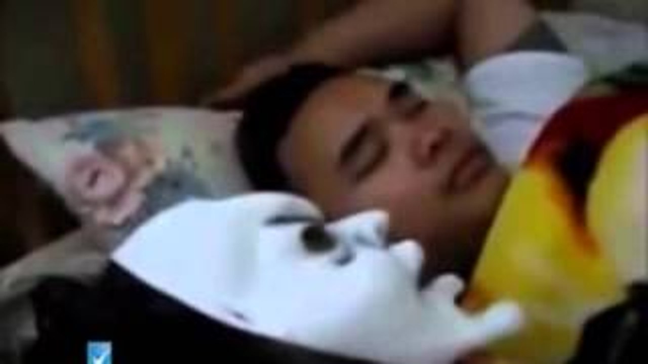 La Compilation Ultime des Blagues au Réveil 2013