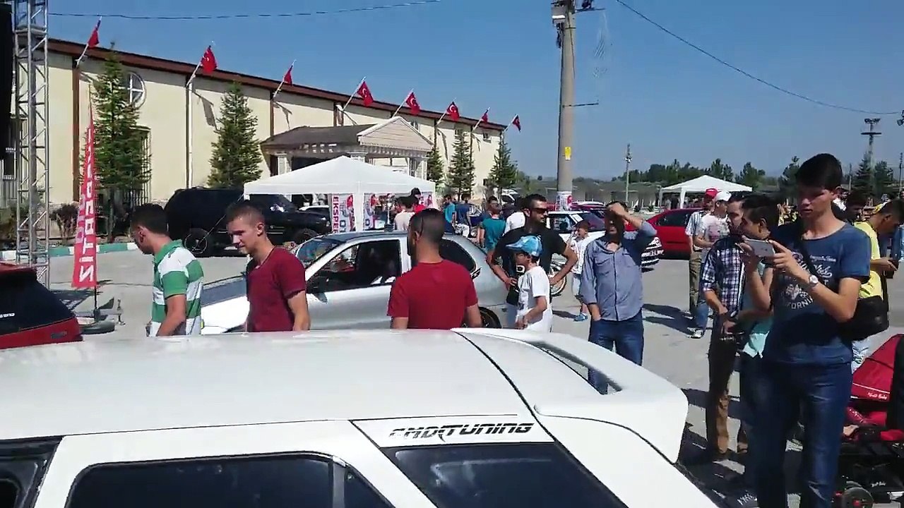 Ünal Turan - Kütahya Modifiye Fuarı Video 4