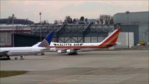 Kalitta Boeing 747 200 push back.taxi and take off at ZRH (beautiful sound)
