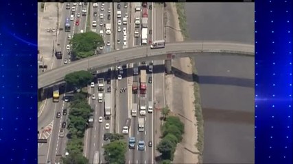 Manifestação de caminhoneiros já atinge pelo menos 10 estados