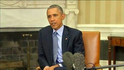 Poignée de mains cordiale entre Obama et Nétanyahou à la Maison Blanche