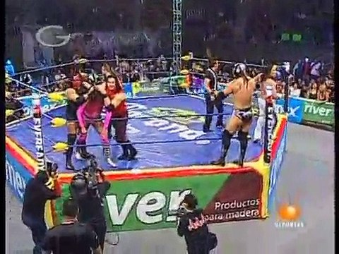 Alan Stone, El Elegido & Pimpinela Escarlata vs. La Legion Extranjera (Alex Koslov, Chessman & El Zorro) (AAA - 05.02.2010)