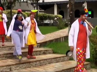 Brazil: Clowns Entertain Children Displaced by Mining Disaster