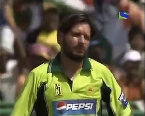 Virender Sehwag plays with Afridi's mind and emotions