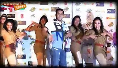 Salman Khan Takes Off Sunny Leone's Saree Publicly