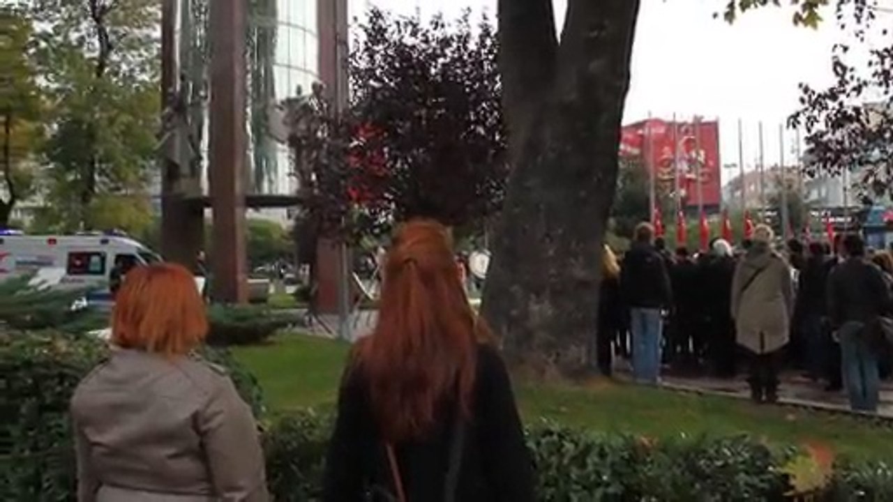 SAAT 9.05 TE SAYGI DURUŞU 2 DK SİRENLE BİRLİKTE