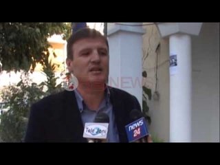 Digjet flamuri grek i vendosur pranë zyrave qendore të Omonias në Sarandë