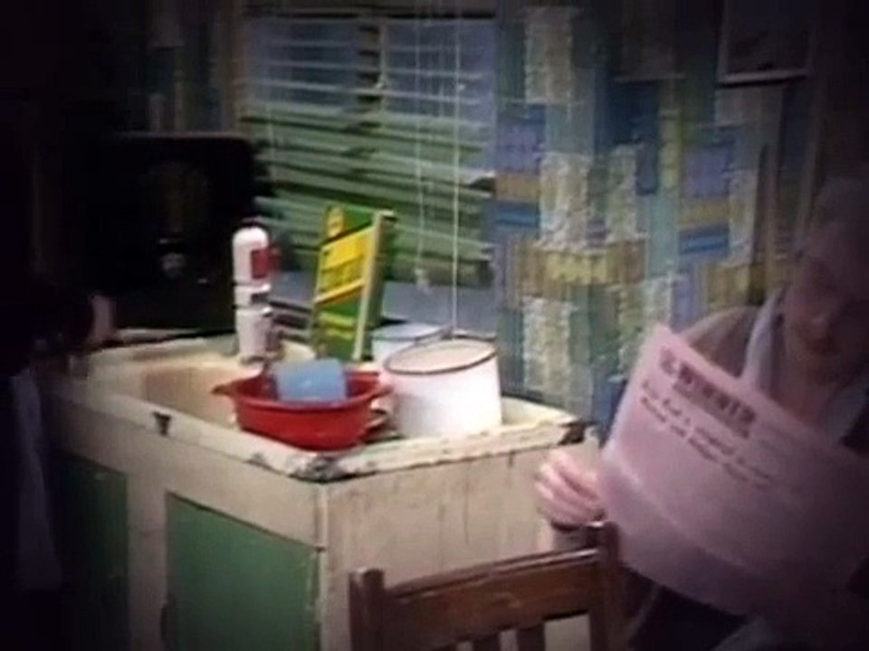 Monty Pythons Flying Circus Season 3 Episode 3 The Money Programme