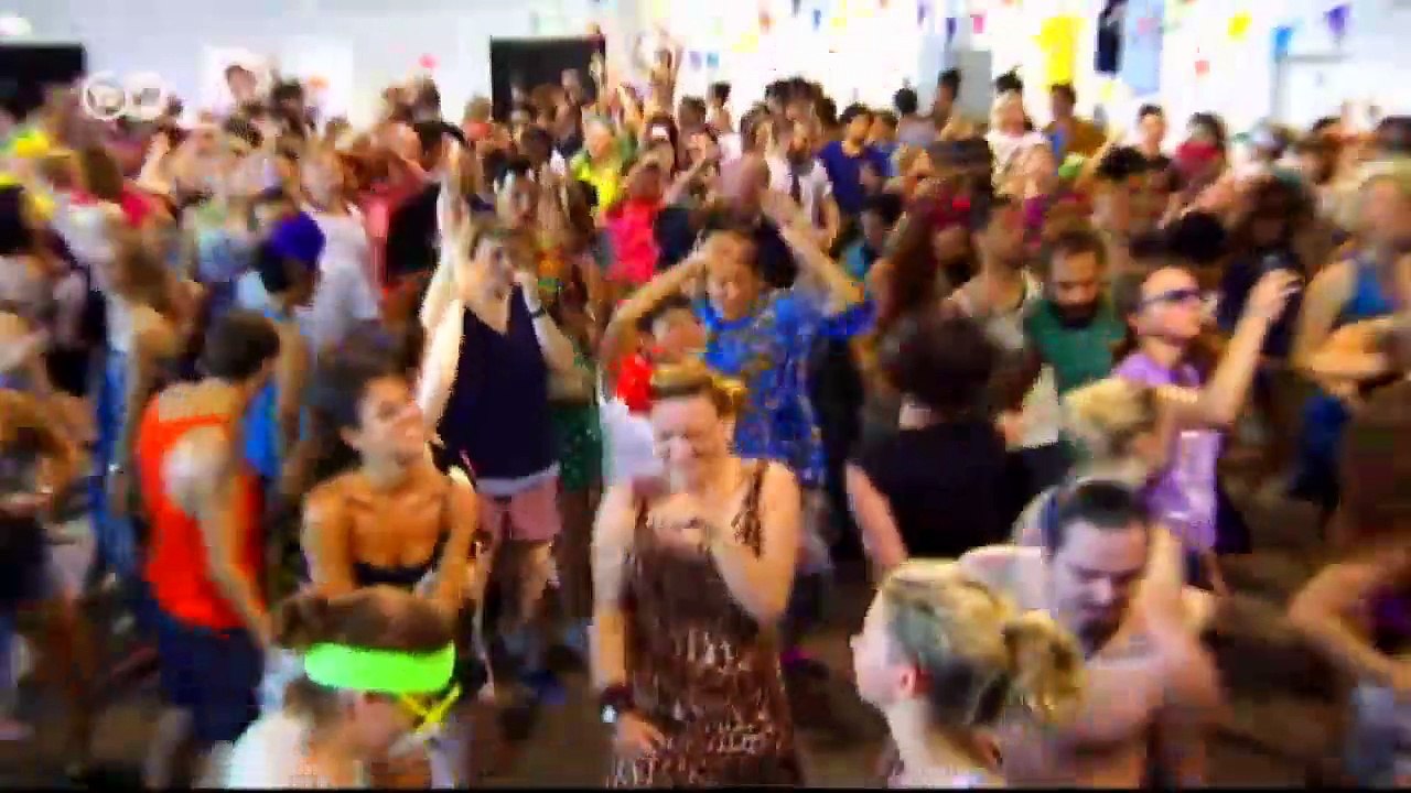 Partytrend Disco-Shopping | Euromaxx