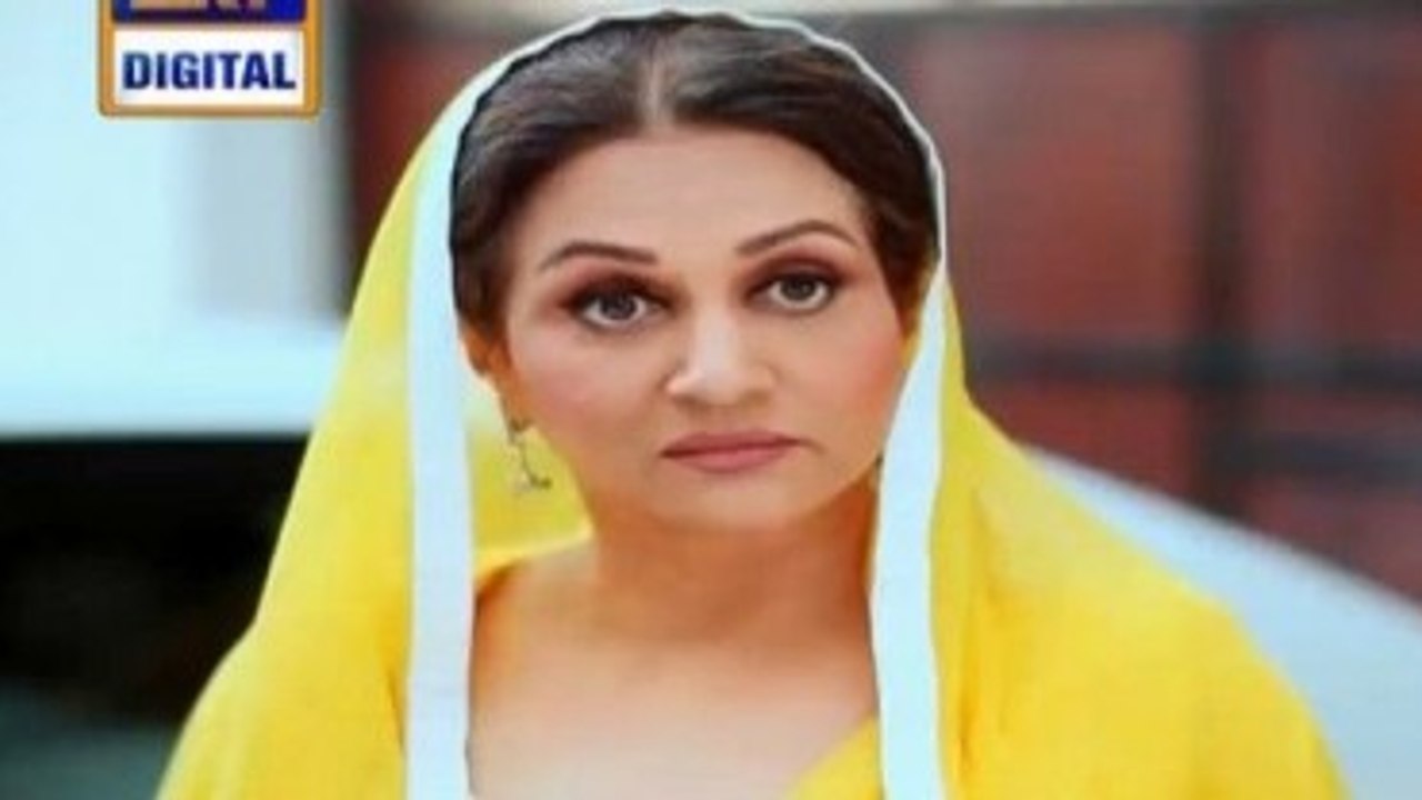 Riffat Aapa ki Bahuein Episode 1 Full Ary Digital Drama 9th November 2015