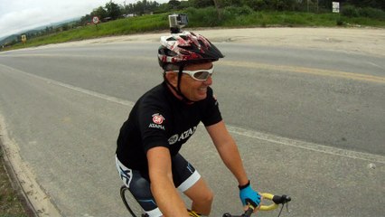 Passeio de bicicleta Speed com a família nas rodovias da Serra, Pindamonhangaba, SP, Brasil