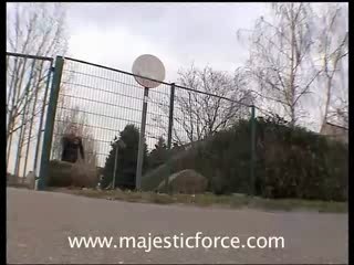 Yamakasi founders clip haute categorie