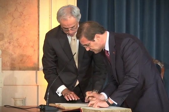 Izquierda lusa pondrá fin a gobierno de Passos Coelho