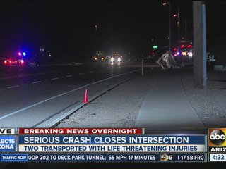 Serious crash closes West Valley intersection