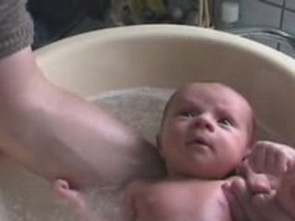 Luisa - Mein erstes Bad