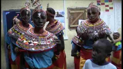 Niños que luchan en Kenia contra la condena del analfabetismo