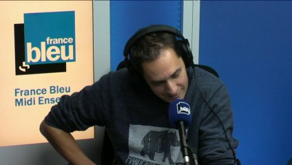 Tải video: Grand Corps Malade ému par ce slam sur Charlie Hebdo