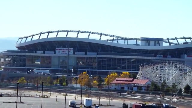 WWE Announcement׃ Fatal 4-Way Divas match tonight live on Raw!