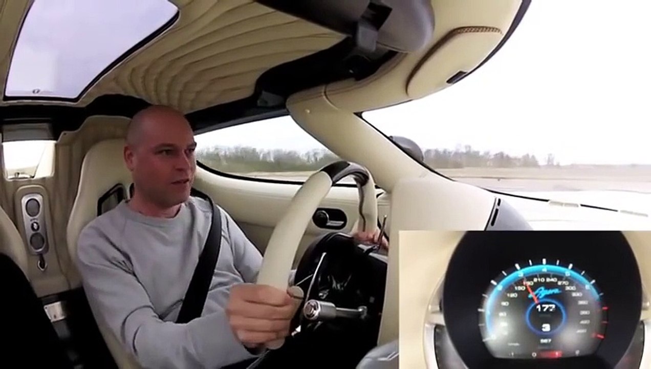 Koenigsegg Agera R vs BMW M6