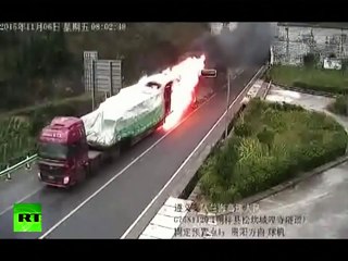 Heavy truck caught fire out of tunnel in China
