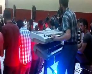 has müzik metin yaşmin ka kurdıstanamın ka serok apoo...