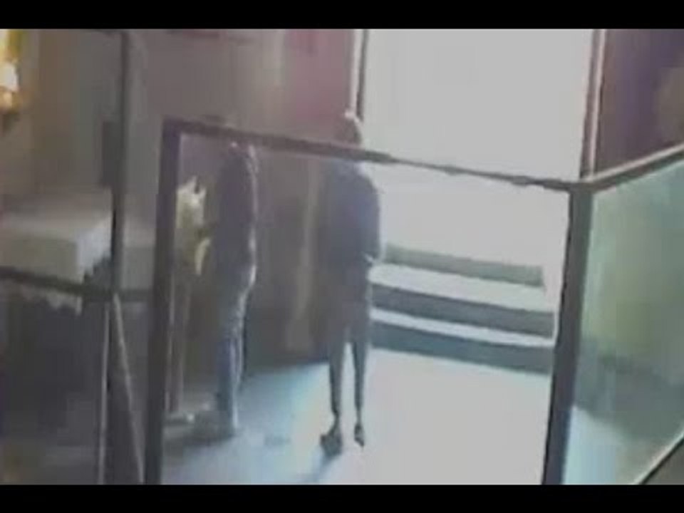 Taormina (ME) - Rubavano offerte in chiesa, arrestati padre e figlio (10.11.15)