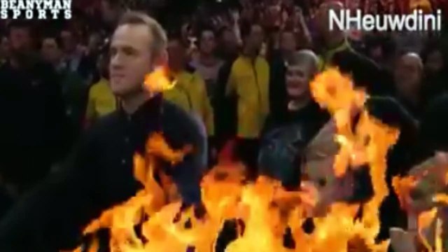 Wayne Rooney on WWE Raw slapping Wade Barrett!