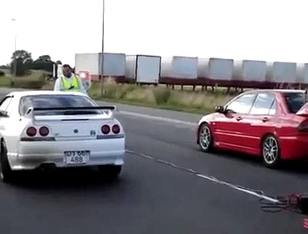 Nissan Skyline R33 Gtr Vs Mitsubishi Lancer Evo Ix Dailymotion Video