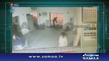 CCTV video of ‪Lahore‬ bank robbery.