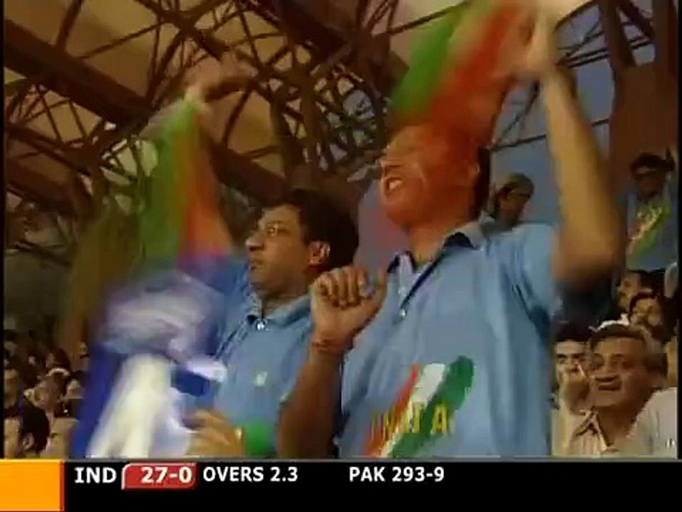 Shoaib Akhtar vs Sachin Tendulkar in 2004